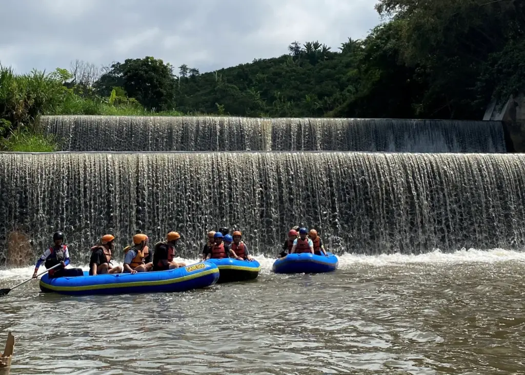 Paket Outbound Rafting Batu Malang