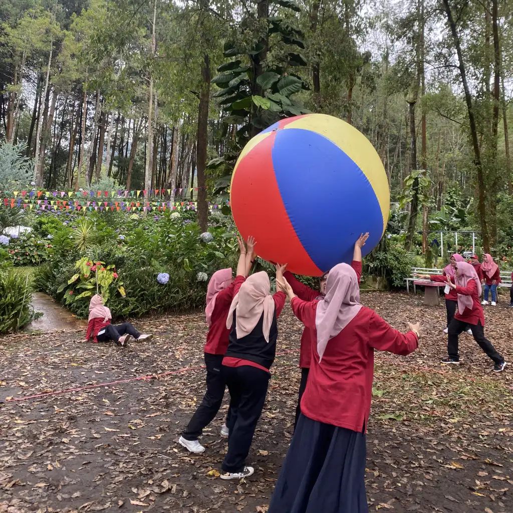 Outbound Team Building
