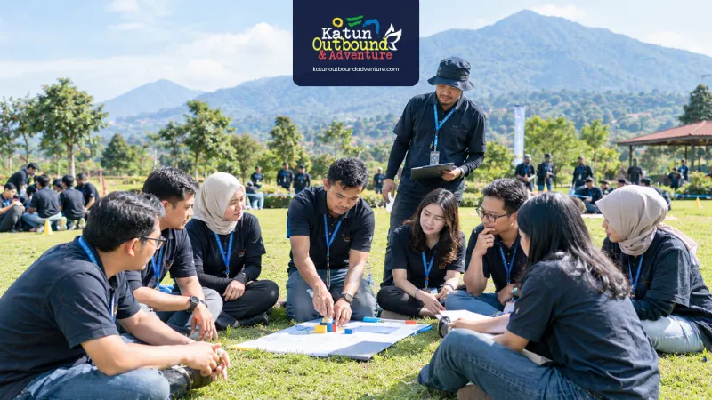 aktivitas-team-building-karyawan-batu