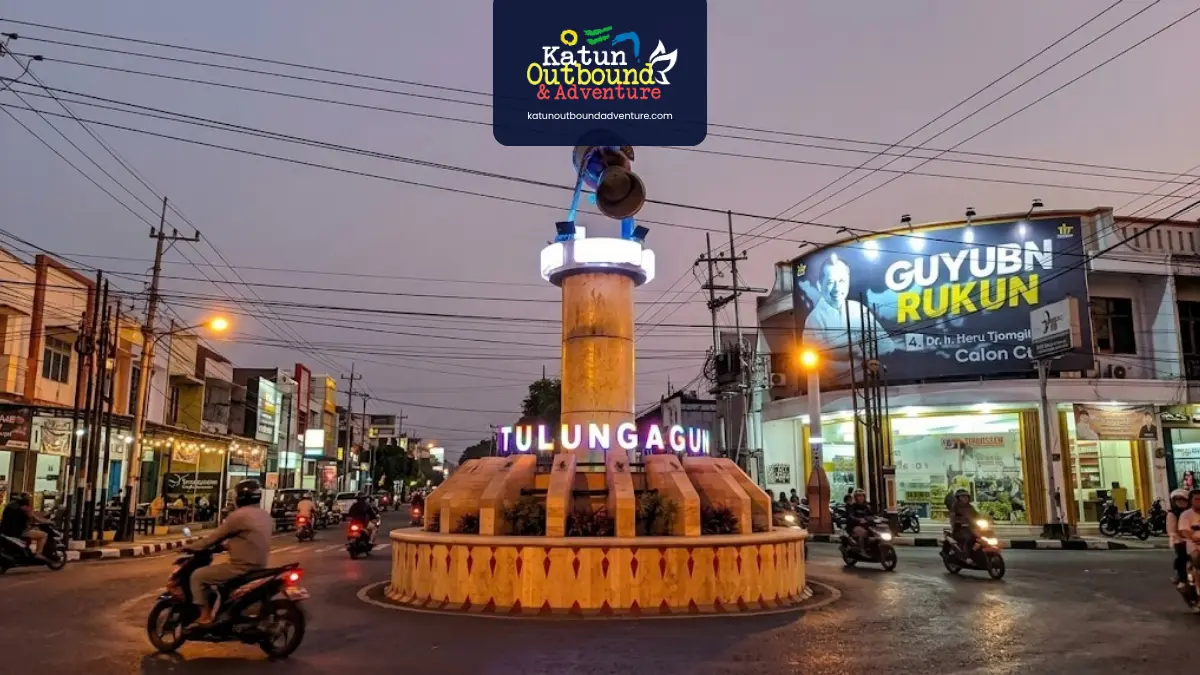 bundaran -kota -Tulungagung-Indonesia