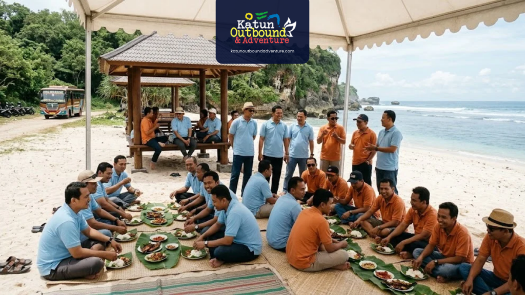 rombongan- gathering-di-area-peneduh-pantai