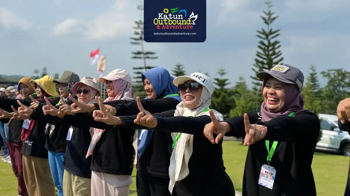 ice-breaking-di-lapangan-outdoor-company-gathering